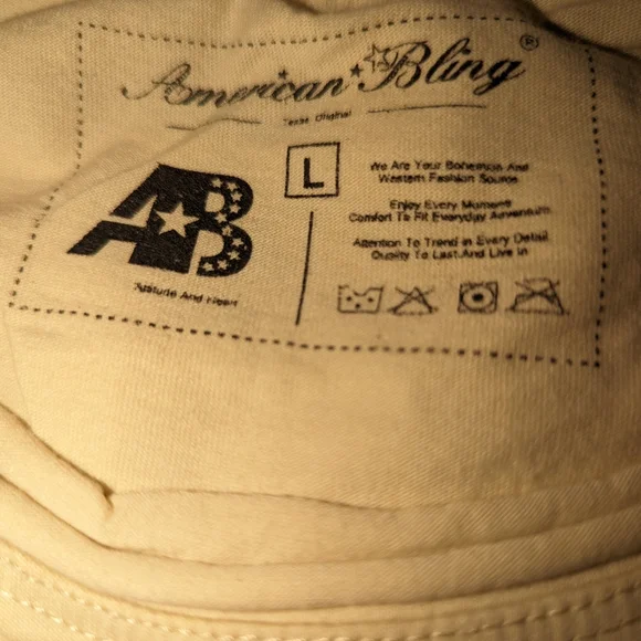 NWT Montana West American Bling rhinestone Saddle up Buttercup t shirt. Large - Picture 5 of 8